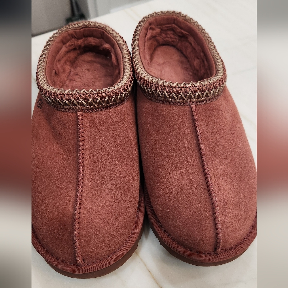 Ugg Tazz